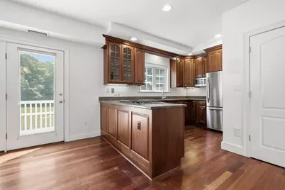 218 South #9, Waltham, MA 02453 - Photo 6