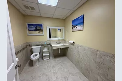 2307 Acushnet Avenue, New Bedford, MA 02745 - Photo 20