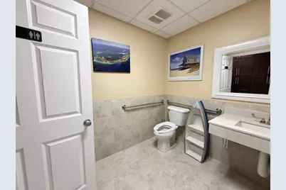 2307 Acushnet Avenue, New Bedford, MA 02745 - Photo 12