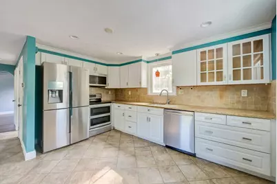 13 Winslow Rd, Sharon, MA 02067 - Photo 2