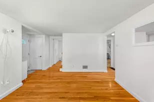 567 Poplar St, Boston, MA 02131 - Photo 20