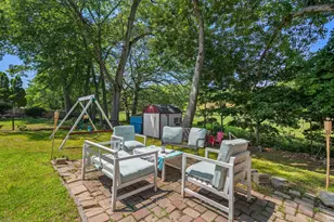 567 Poplar St, Boston, MA 02131 - Photo 40