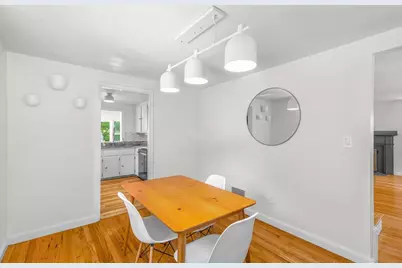 567 Poplar Street, Boston, MA 02131 - Photo 16