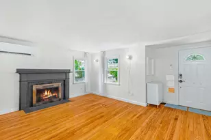 567 Poplar St, Boston, MA 02131 - Photo 8