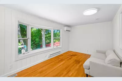 567 Poplar Street, Boston, MA 02131 - Photo 36