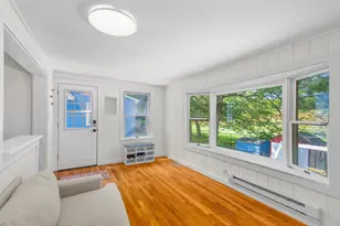567 Poplar St, Boston, MA 02131 - Photo 10