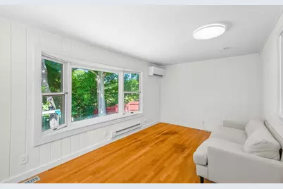 567 Poplar Street, Boston, MA 02131 - Photo 36