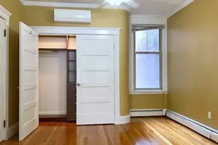 1236 Beacon St, Brookline, MA 02446 - Photo 8
