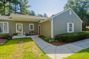 6 Joan St, Wilbraham, MA 01095 - Photo 4