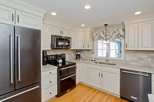 6 Joan St, Wilbraham, MA 01095 - Photo 10