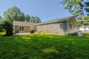 6 Joan St, Wilbraham, MA 01095 - Photo 6