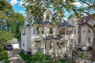 76 Acushnet Ave, Springfield, MA 01105 - Photo 2
