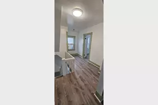 76 Acushnet Ave, Springfield, MA 01105 - Photo 22