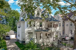 76 Acushnet Ave, Springfield, MA 01105 - Photo 1