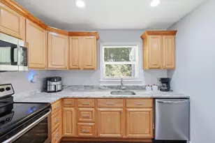 39 Riley Rd, Northborough, MA 01532 - Photo 10