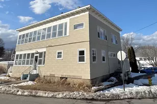 262 Oak Hill Rd, Fitchburg, MA 01420 - Photo 2
