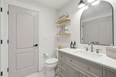 255 Gold St #2, Boston, MA 02127 - Photo 14
