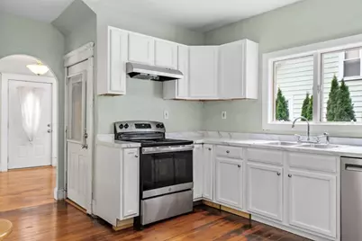 51 Francis Ave, Holyoke, MA 01040 - Photo 16