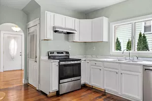51 Francis Ave, Holyoke, MA 01040 - Photo 16