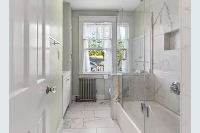 51 Francis Ave, Holyoke, MA 01040 - Photo 26