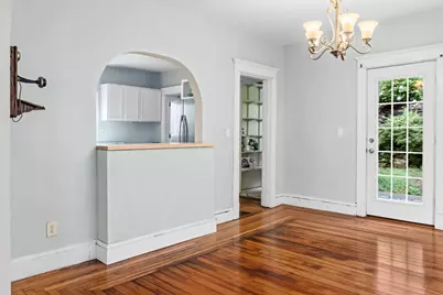 51 Francis Ave, Holyoke, MA 01040 - Photo 12