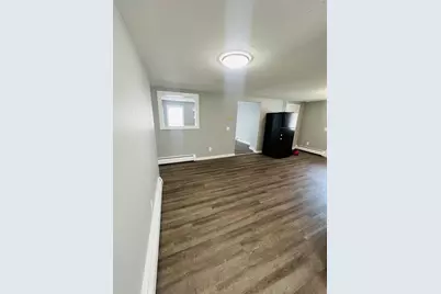19 Myrtle Ave, Webster, MA 01570 - Photo 6