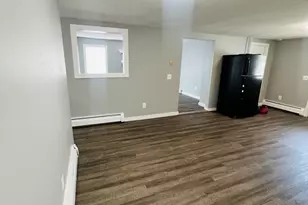 19 Myrtle Ave, Webster, MA 01570 - Photo 6