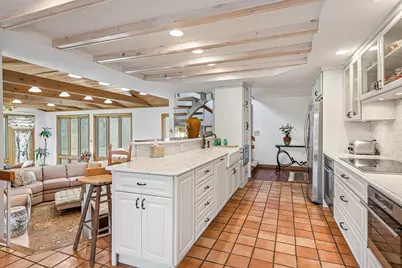 94 Howland, Westport, MA 02790 - Photo 18