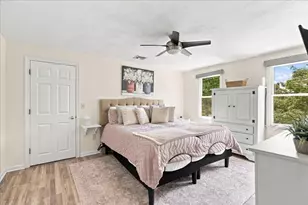 9 Catherine Ave, Franklin, MA 02038 - Photo 16