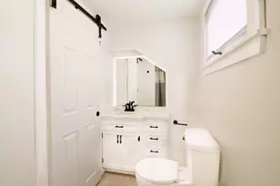 11 Old Farm Rd, Beverly, MA 01915 - Photo 30