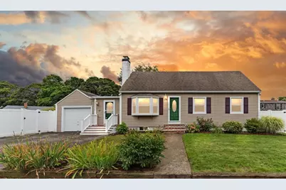 11 Old Farm Rd, Beverly, MA 01915 - Photo 1