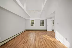 5 Elm St, Upton, MA 01568 - Photo 18