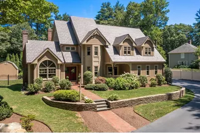 5 Queen Anne Rd, Hopkinton, MA 01748 - Photo 2