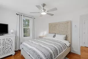 101 Pleasant St, Tewksbury, MA 01876 - Photo 26