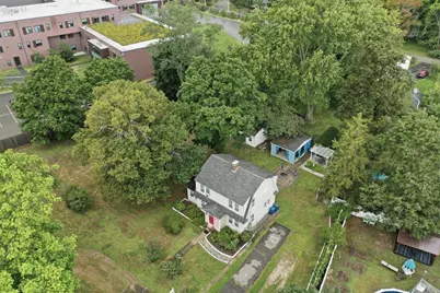 101 Pleasant St, Tewksbury, MA 01876 - Photo 4