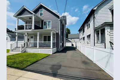 318-320 Goodwin St, Springfield, MA 01151 - Photo 2