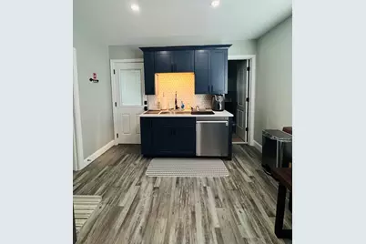 318-320 Goodwin St, Springfield, MA 01151 - Photo 10
