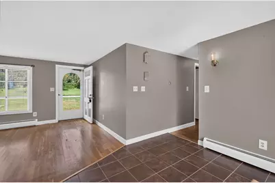 165 Swansom Rd, Swansea, MA 02777 - Photo 16