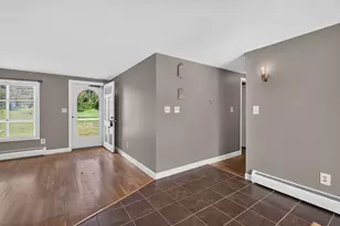 165 Swansom Rd, Swansea, MA 02777 - Photo 16