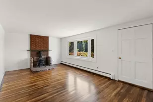 59 Holly St, Gloucester, MA 01930 - Photo 10