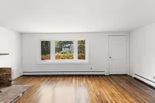 59 Holly St, Gloucester, MA 01930 - Photo 12