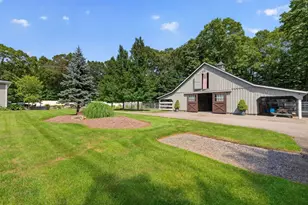 1253 Smith St, Dighton, MA 02764 - Photo 10
