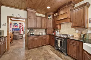 1253 Smith St, Dighton, MA 02764 - Photo 24