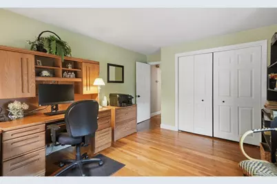 21 Oakwood Ave, Saugus, MA 01906 - Photo 12