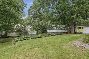 21 Oakwood Ave, Saugus, MA 01906 - Photo 42