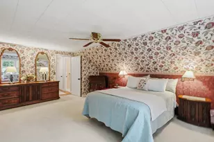 21 Oakwood Ave, Saugus, MA 01906 - Photo 18