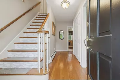 21 Oakwood Ave, Saugus, MA 01906 - Photo 16