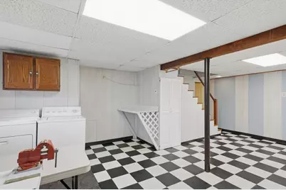 21 Oakwood Ave, Saugus, MA 01906 - Photo 32