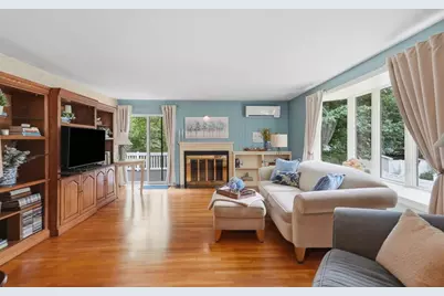 21 Oakwood Ave, Saugus, MA 01906 - Photo 10