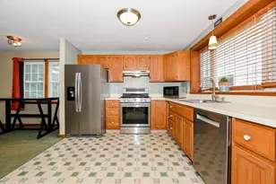 2697 Cranberry Hwy, Wareham, MA 02571 - Photo 12